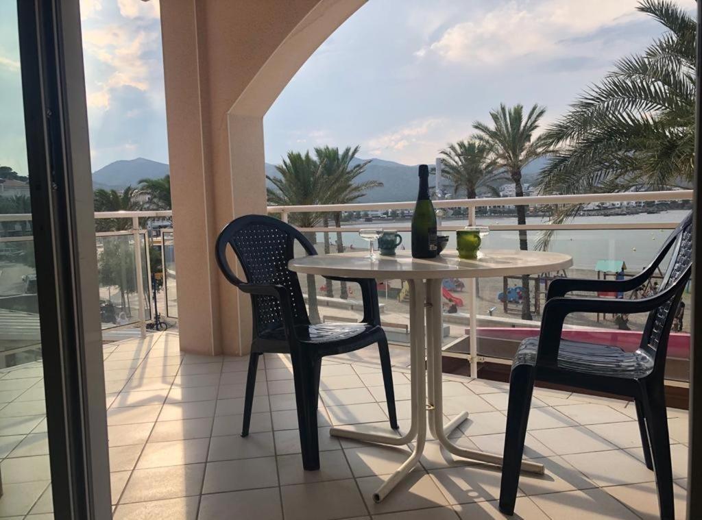 Platja Del Port Appartement Llança Buitenkant foto