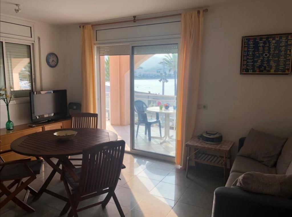 Platja Del Port Appartement Llança Buitenkant foto