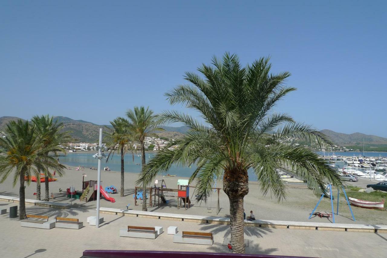 Platja Del Port Appartement Llança Buitenkant foto
