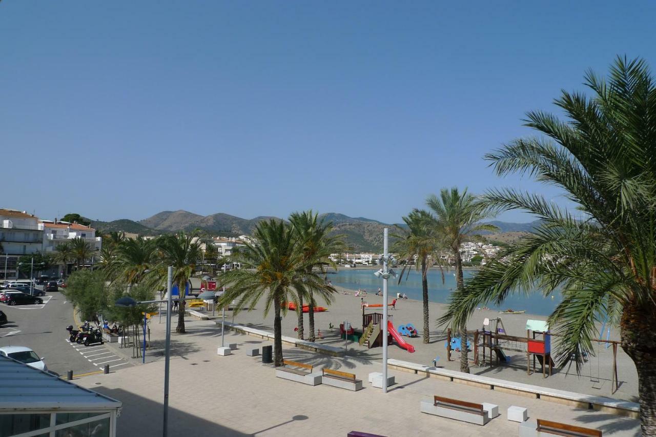 Platja Del Port Appartement Llança Buitenkant foto